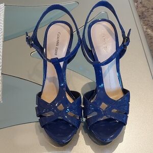 Gianni Bini Blue Patent T-Strap Platform Heels Heel Height: 4.6 in.